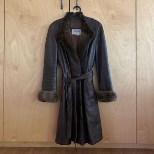 Marquis of London - Vintage Leather Coat with Fur Trim, Women’s leather coat
